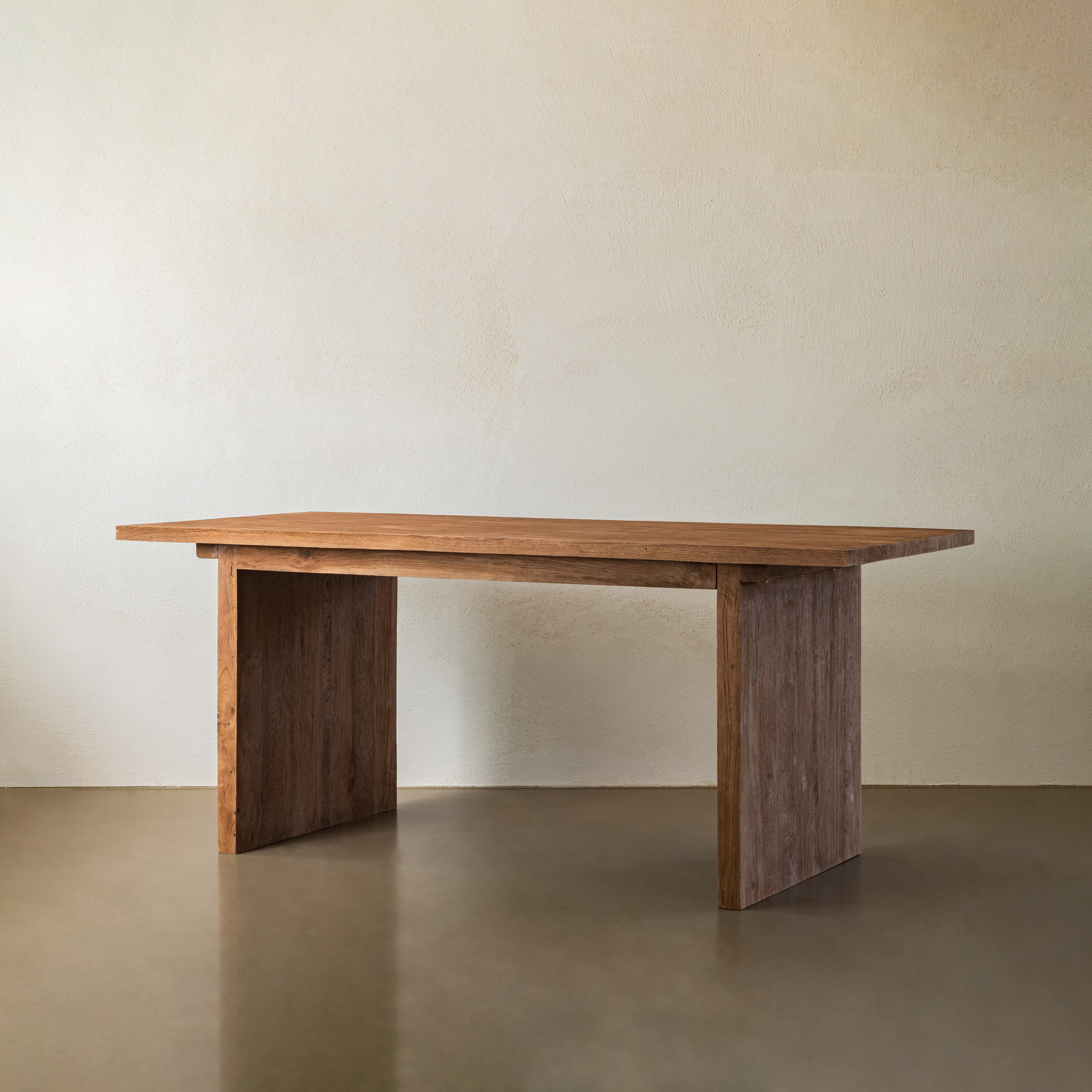 Denso Dining Table